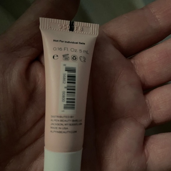 NWOT Alpyn beauty Pink Melt Moisturizer sample size - Picture 2 of 2
